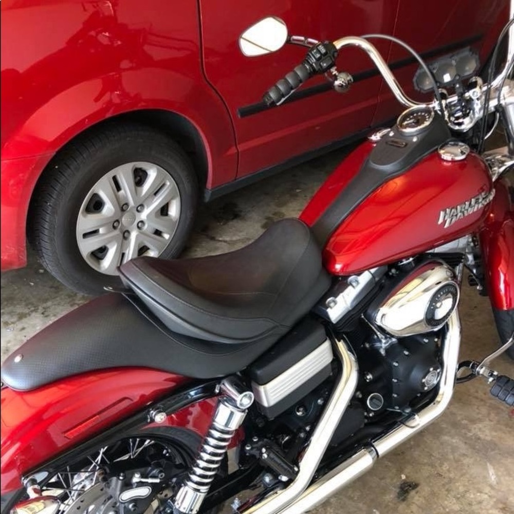 Harley seat
